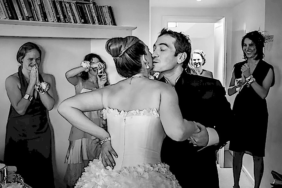 Düğün hikayesi fotoğraf çekimi ile damadın gelini ilk gördüğü an